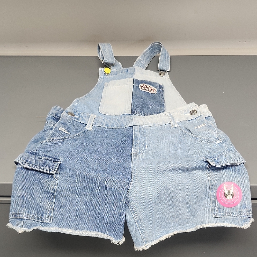 Sz L JUSTICE LOONEY TOONS Cartoon Girls Overalls Shorts Denim Button